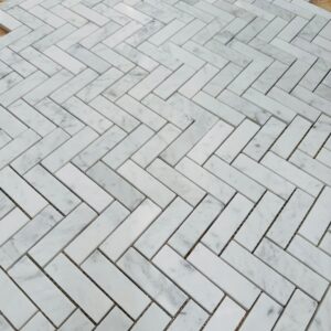 Mozaiek Marmer Bianca Carrara C 75x23x10mm op matje